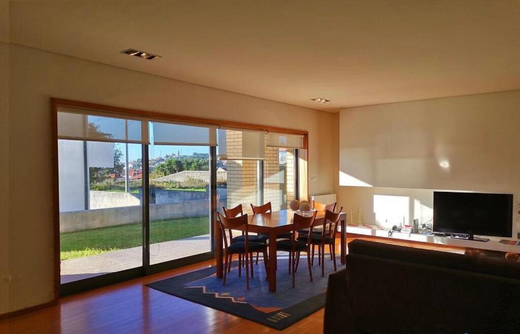 Hill & Beach House Viana do Castelo Exteriör bild