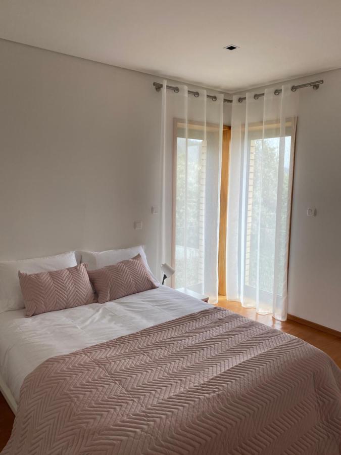Hill & Beach House Viana do Castelo Exteriör bild